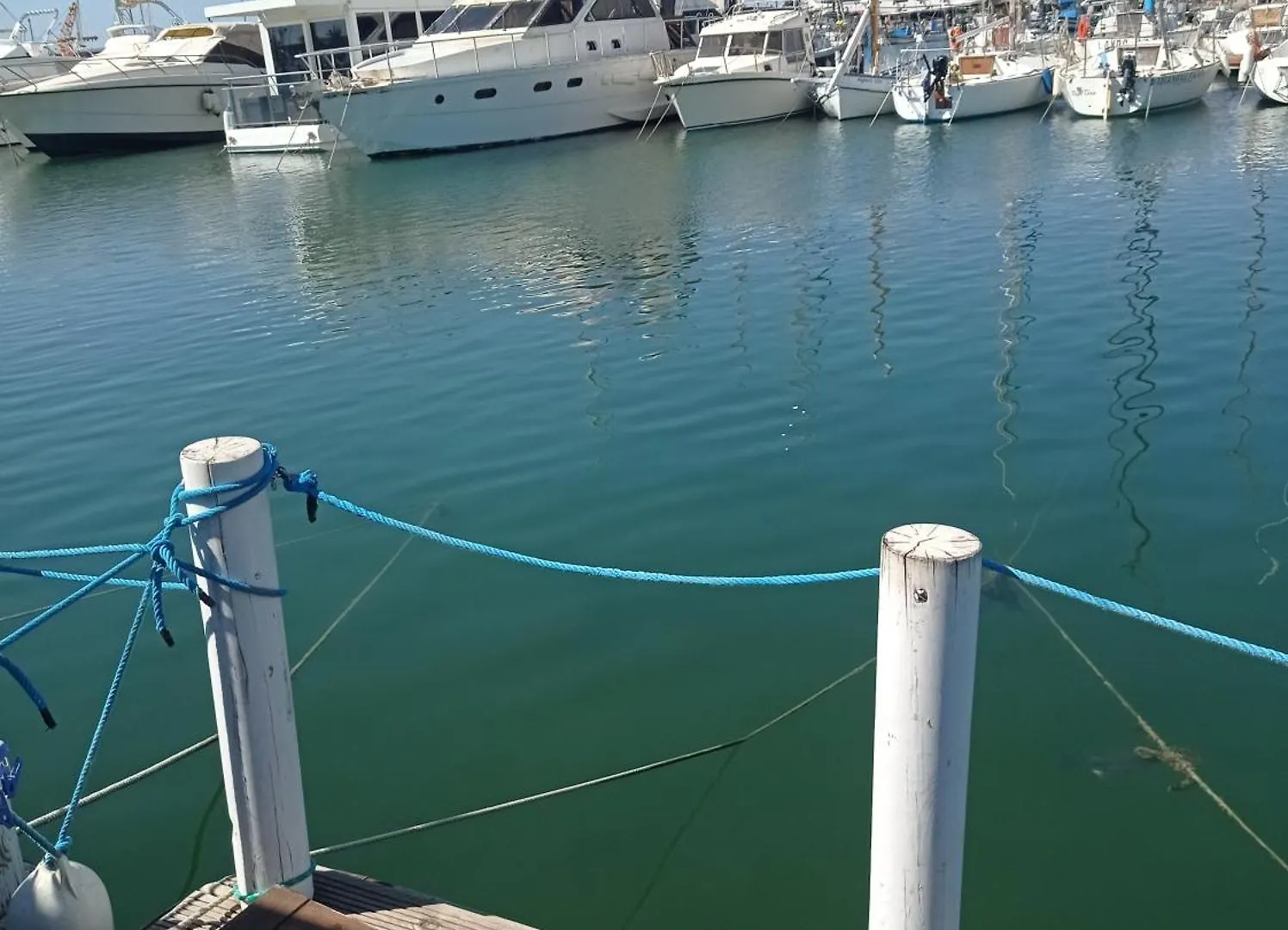 Botel Houseboat Bluseadream Alghero Roma