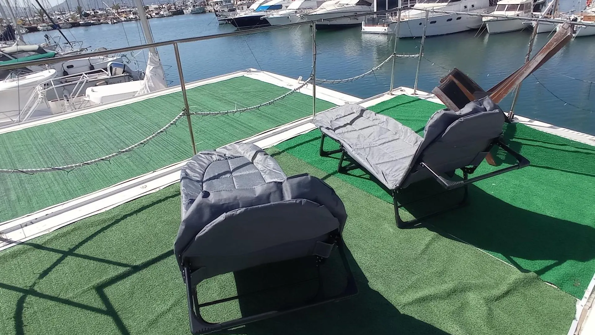 Houseboat Bluseadream ألغيرو إيطاليا